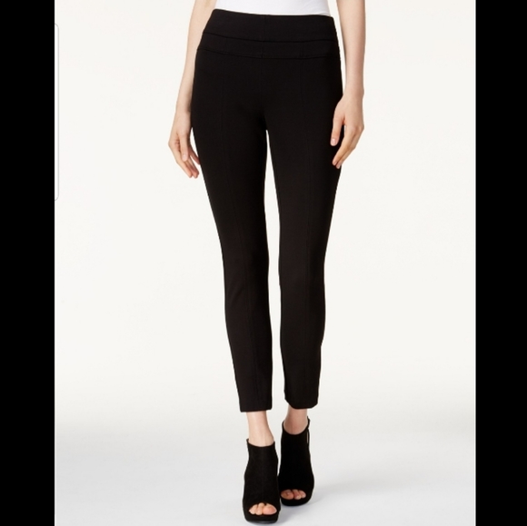 Bar III Black Pull-On Ponte Leggings - Picture 9 of 9